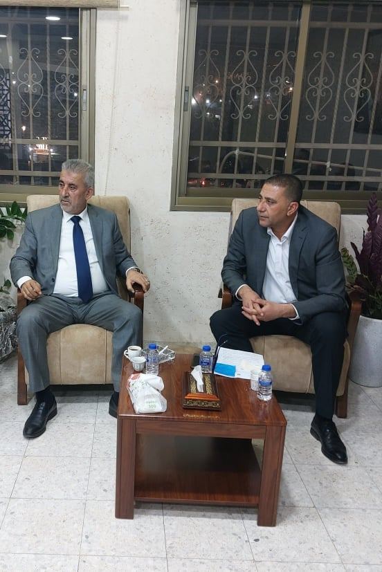 استقبل حسام دراغمة / رئيس بلدية طوباس واعضاء المجلس البلدي معالي المهندس مجدي الصالح / وزير الحكم المحلي مساء هذا اليوم الاثنين 18/4/2022